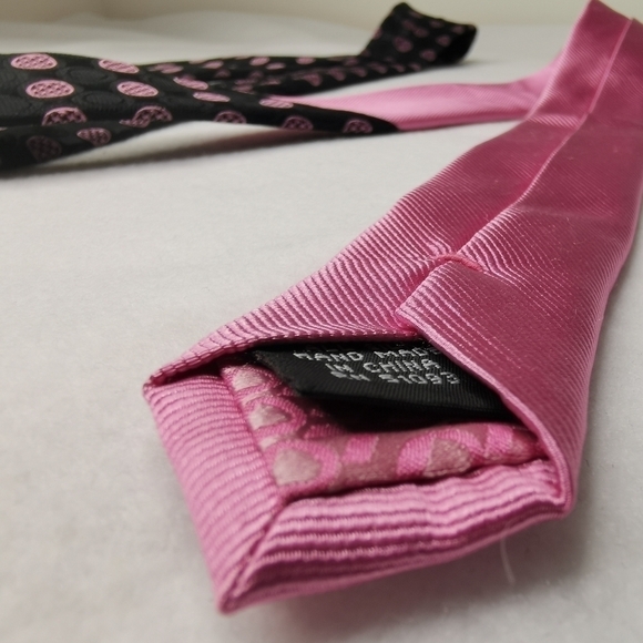 Real Men Wear Pink Breast Cancer Awareness Long Neck Tie 100% Silk - Picture 11 of 11